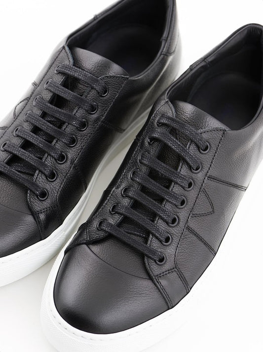 Sneakers Noires Minimalistes – Confort & Style au Quotidien
