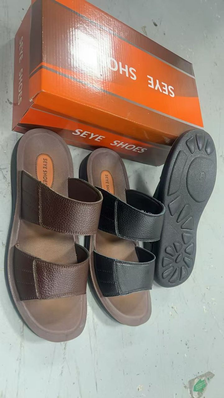 Cuir Véritable "Cousu Main"